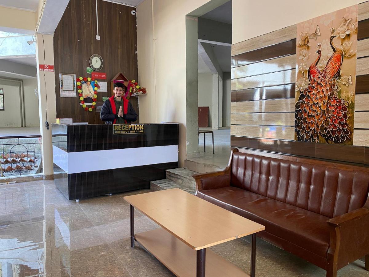 Kanara Hotel Bhimtal Bagian luar foto