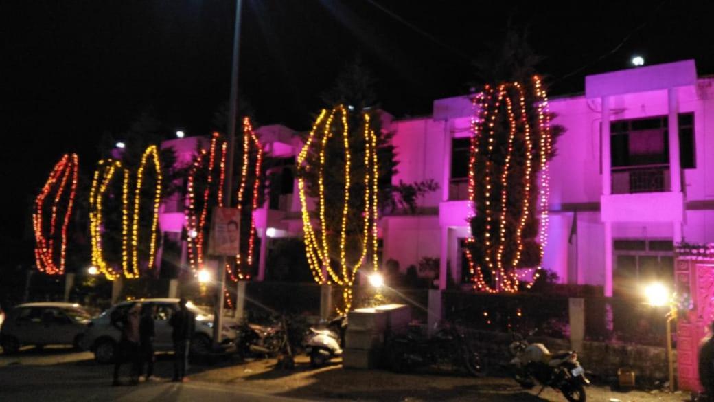 Kanara Hotel Bhimtal Bagian luar foto